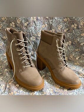 Timberland Women's Allington Heights 6-Inch Block Heel Boots